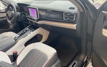 Volkswagen Teramont I, 2023 год, 5 390 000 рублей, 11 фотография