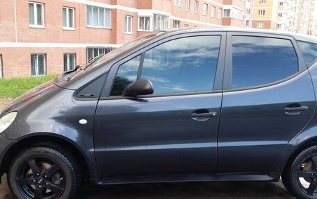 Mercedes-Benz A-Класс, 2000 год, 300 000 рублей, 2 фотография