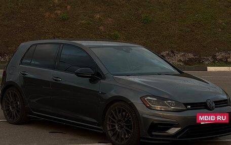 Volkswagen Golf R VII, 2017 год, 3 200 000 рублей, 3 фотография