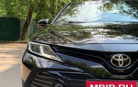 Toyota Camry, 2020 год, 2 650 000 рублей, 6 фотография