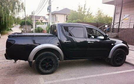 Mitsubishi L200 IV рестайлинг, 2012 год, 1 400 000 рублей, 4 фотография