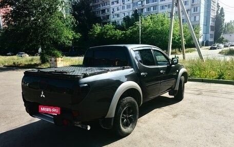Mitsubishi L200 IV рестайлинг, 2012 год, 1 400 000 рублей, 21 фотография