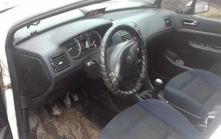 Peugeot 307 I, 2001 год, 137 000 рублей, 6 фотография