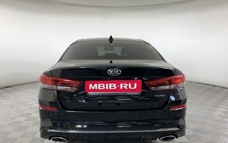 KIA Optima IV, 2018 год, 2 060 000 рублей, 6 фотография