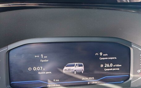 Volkswagen Multivan T6 рестайлинг, 2020 год, 6 450 000 рублей, 5 фотография