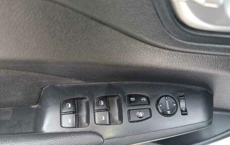 Hyundai Solaris II рестайлинг, 2022 год, 1 750 000 рублей, 17 фотография