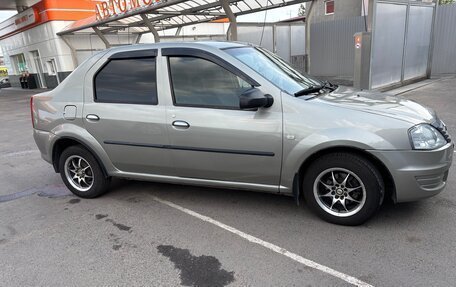 Renault Logan I, 2010 год, 390 000 рублей, 2 фотография