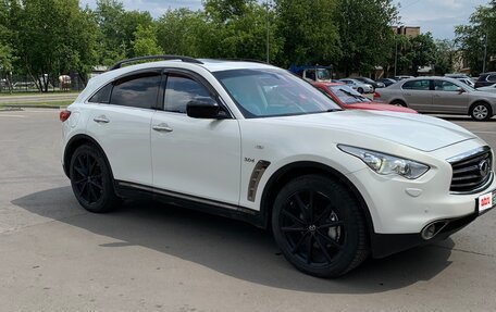 Infiniti QX70, 2014 год, 2 950 000 рублей, 2 фотография