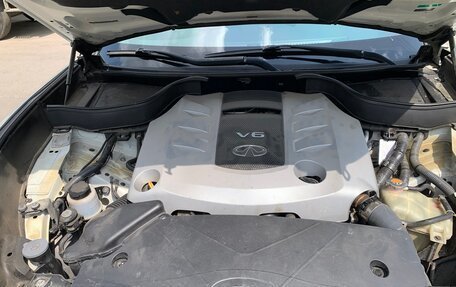 Infiniti QX70, 2014 год, 2 950 000 рублей, 12 фотография