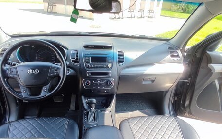 KIA Sorento II рестайлинг, 2014 год, 1 800 000 рублей, 24 фотография
