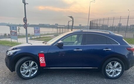 Infiniti FX II, 2012 год, 2 300 000 рублей, 16 фотография