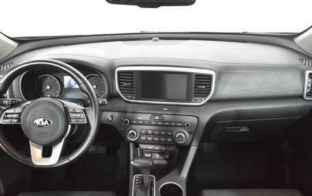 KIA Sportage IV рестайлинг, 2020 год, 2 049 000 рублей, 9 фотография