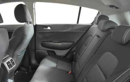 KIA Sportage IV рестайлинг, 2020 год, 2 049 000 рублей, 13 фотография
