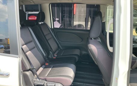 Nissan Serena IV, 2016 год, 1 690 000 рублей, 21 фотография