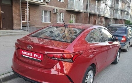 Hyundai Solaris II рестайлинг, 2021 год, 1 350 000 рублей, 9 фотография
