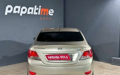 Hyundai Solaris II рестайлинг, 2011 год, 779 000 рублей, 3 фотография