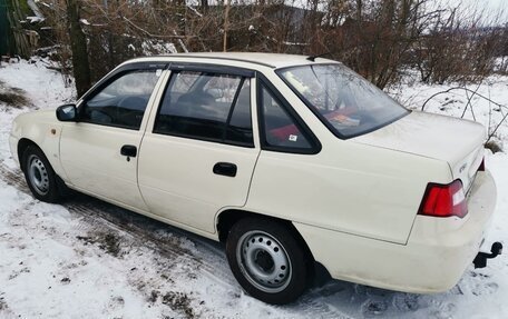 Daewoo Nexia I рестайлинг, 2010 год, 490 000 рублей, 2 фотография