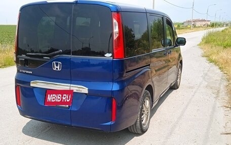Honda Stepwgn IV, 2016 год, 2 170 000 рублей, 3 фотография
