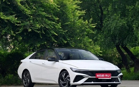 Hyundai Elantra, 2025 год, 2 185 000 рублей, 6 фотография