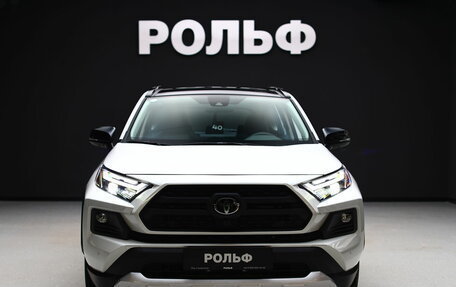 Toyota RAV4, 2024 год, 4 250 000 рублей, 3 фотография