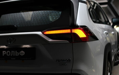 Toyota RAV4, 2024 год, 4 250 000 рублей, 14 фотография