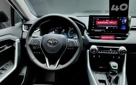 Toyota RAV4, 2024 год, 4 250 000 рублей, 29 фотография