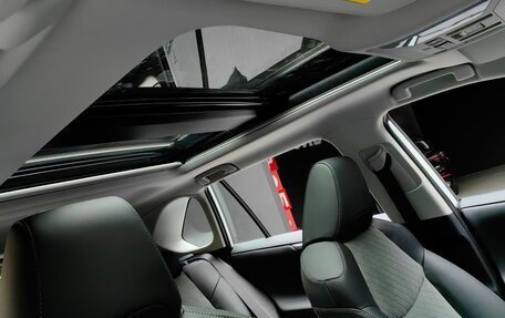 Toyota RAV4, 2024 год, 4 250 000 рублей, 36 фотография