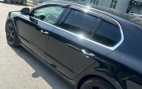 Skoda Superb III рестайлинг, 2012 год, 1 000 000 рублей, 4 фотография