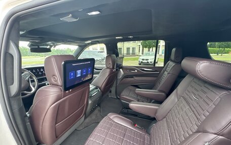Cadillac Escalade V, 2022 год, 15 900 000 рублей, 5 фотография