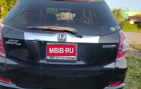 Honda Fit Shuttle I рестайлинг, 2013 год, 800 000 рублей, 3 фотография