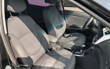 Hyundai Solaris II рестайлинг, 2011 год, 634 000 рублей, 17 фотография