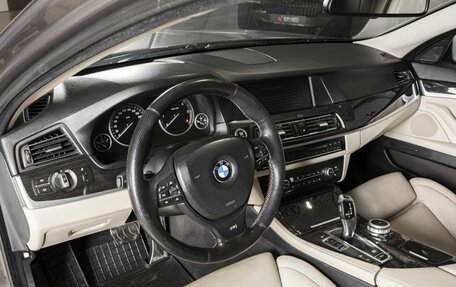BMW 5 серия, 2011 год, 2 250 000 рублей, 3 фотография