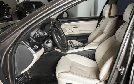 BMW 5 серия, 2011 год, 2 250 000 рублей, 11 фотография