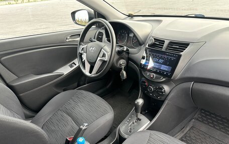 Hyundai Solaris II рестайлинг, 2014 год, 890 000 рублей, 13 фотография