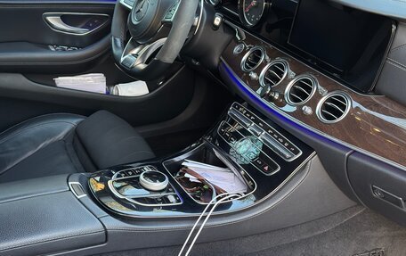 Mercedes-Benz E-Класс, 2016 год, 2 500 000 рублей, 5 фотография