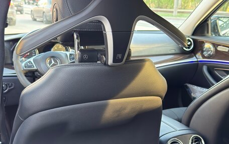 Mercedes-Benz E-Класс, 2016 год, 2 500 000 рублей, 7 фотография