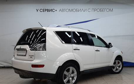 Mitsubishi Outlander III рестайлинг 3, 2008 год, 735 000 рублей, 3 фотография