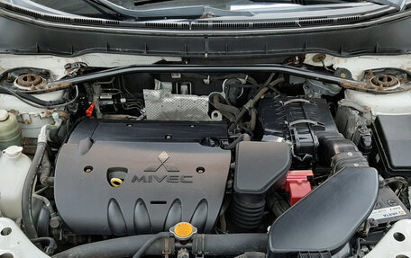 Mitsubishi Outlander III рестайлинг 3, 2008 год, 735 000 рублей, 6 фотография