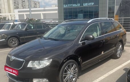 Skoda Superb III рестайлинг, 2012 год, 1 100 000 рублей, 3 фотография