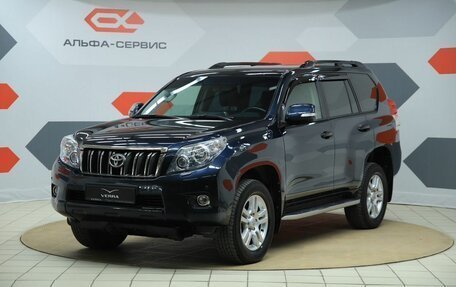 Toyota Land Cruiser Prado 150 рестайлинг 2, 2011 год, 2 950 000 рублей, 1 фотография