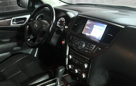 Nissan Pathfinder, 2014 год, 2 200 000 рублей, 19 фотография