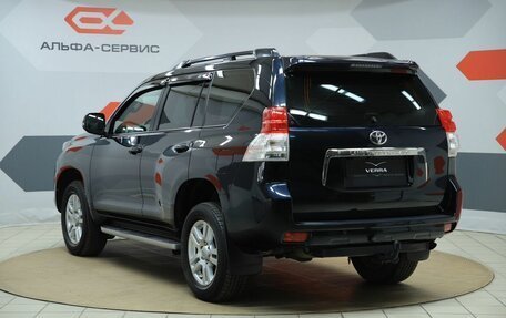 Toyota Land Cruiser Prado 150 рестайлинг 2, 2011 год, 2 950 000 рублей, 7 фотография