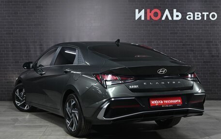 Hyundai Elantra, 2023 год, 2 385 000 рублей, 4 фотография