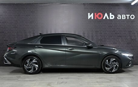 Hyundai Elantra, 2023 год, 2 385 000 рублей, 8 фотография