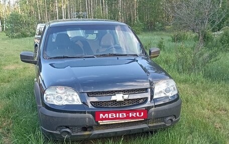 Chevrolet Niva I рестайлинг, 2011 год, 450 000 рублей, 2 фотография