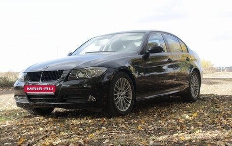 BMW 3 серия, 2007 год, 800 000 рублей, 2 фотография