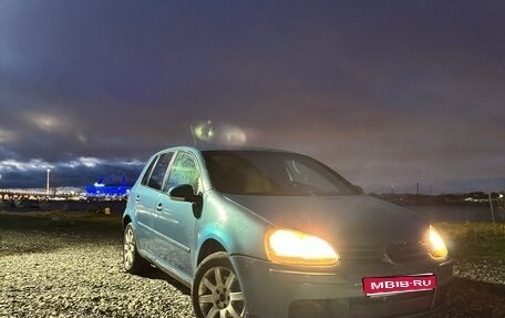 Volkswagen Golf V, 2005 год, 325 000 рублей, 1 фотография
