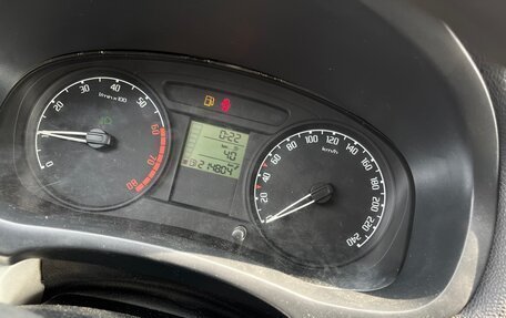 Skoda Fabia II, 2007 год, 180 000 рублей, 14 фотография