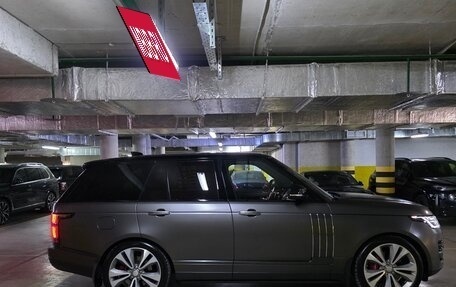 Land Rover Range Rover IV рестайлинг, 2019 год, 14 000 000 рублей, 2 фотография