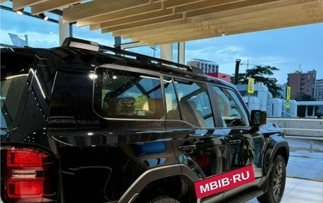 Toyota Land Cruiser Prado, 2024 год, 7 950 000 рублей, 3 фотография